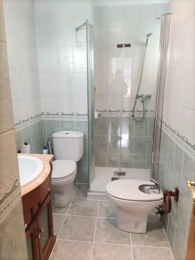 Flat for rent in Calle General Castaños, Centro