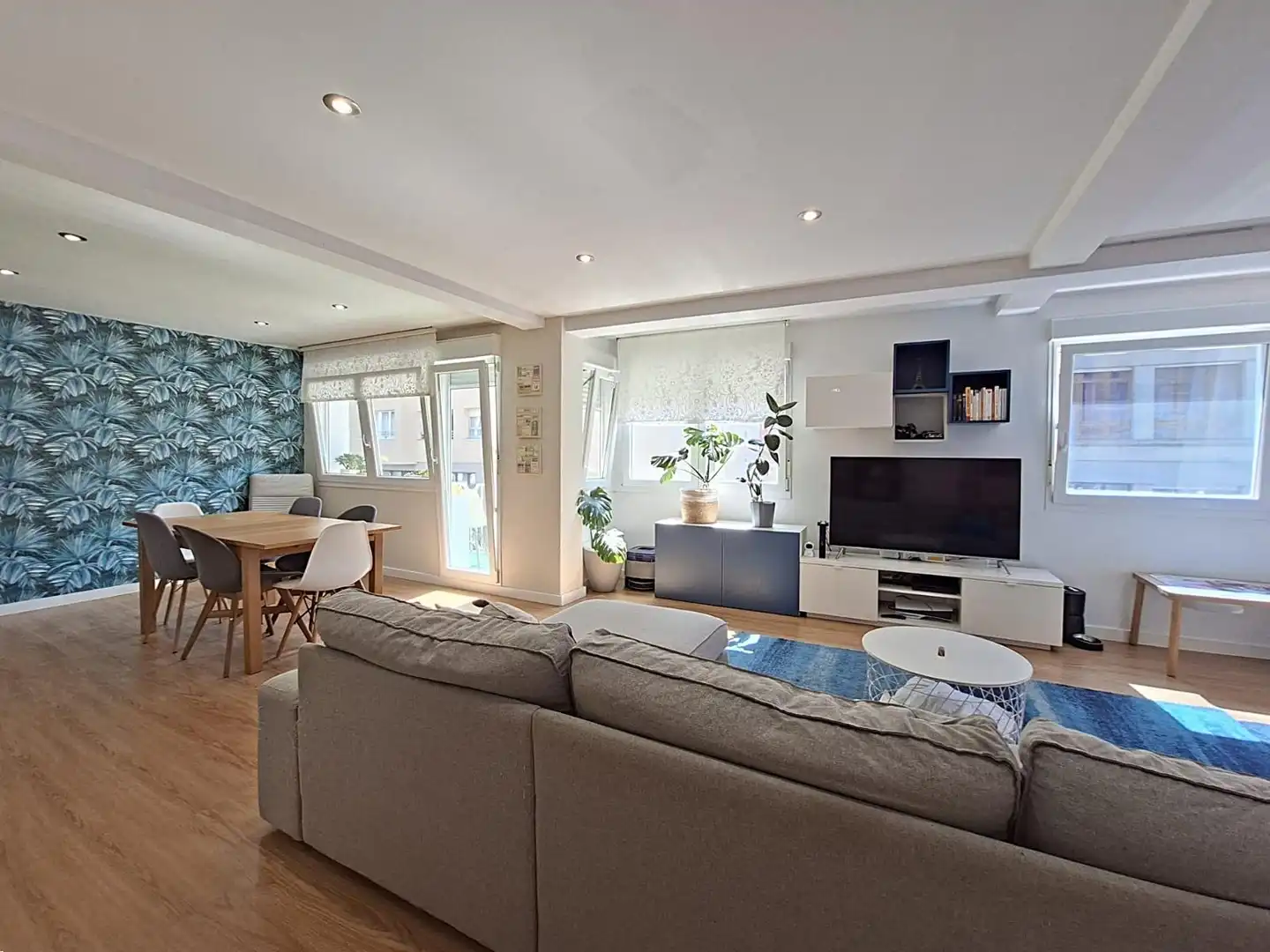 Sala de estar de Piso en venta en Vilagarcía de Arousa con Terraza, Amueblado y Balcón