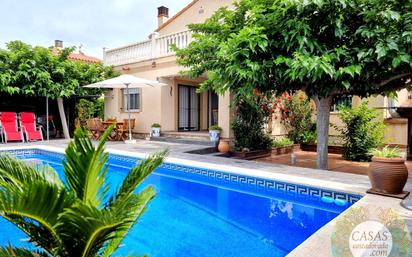 Piscina de Casa o xalet en venda en L'Ametlla de Mar  amb Aire condicionat, Jardí privat i Terrassa