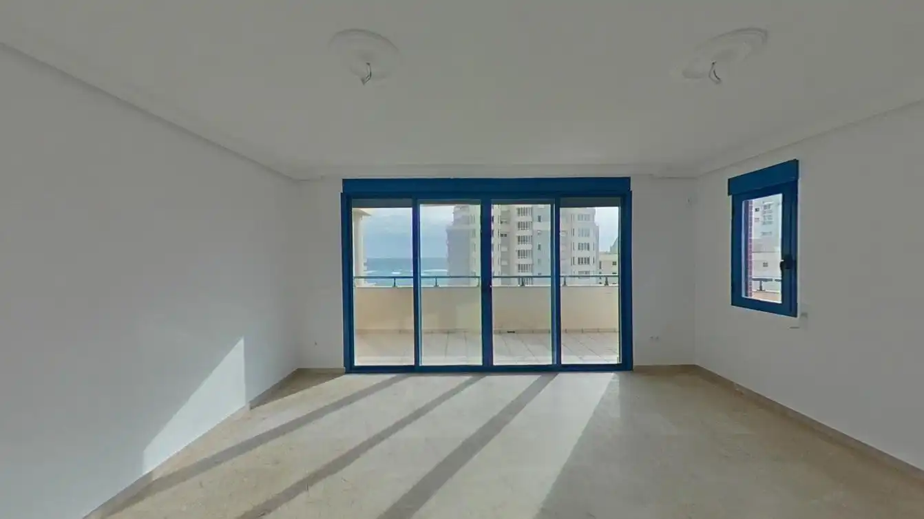 Piso con ascensor en venta en Av Rosa de los Vientos  - Ed Penyal II -, imagen 5