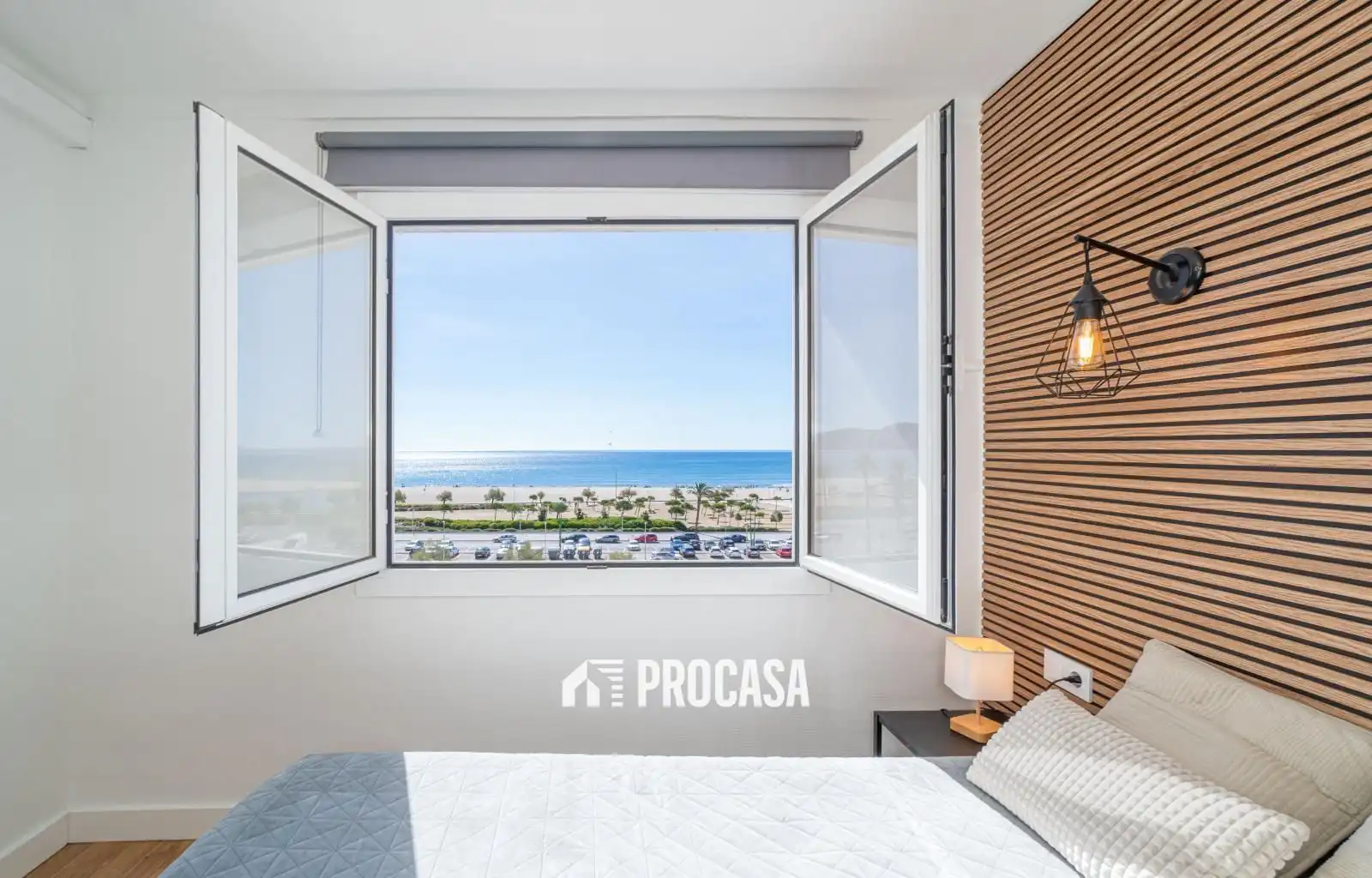 Schlafzimmer von Wohnung zum Verkauf in Empuriabrava mit Klimaanlage, Heizung und Terrasse