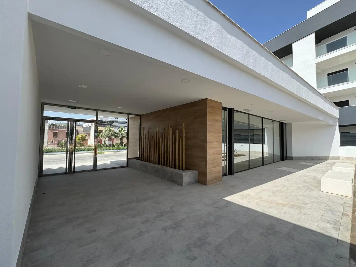 Wohnung zur Miete in La Rinconada mit Klimaanlage, Heizung und Terrasse
