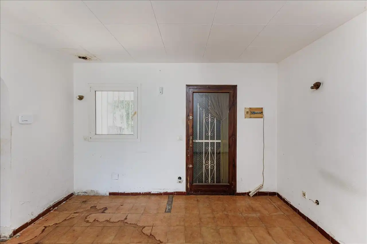 Casa aparellada amb piscina en venda a De La Illeta, imagen 17