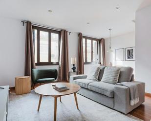 Living room of Flat to rent in  Barcelona Capital  with Air Conditioner, Heating and Washing machine