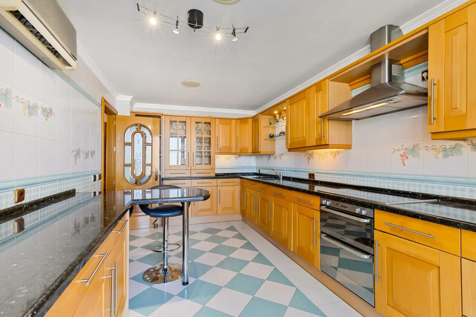 Kitchen of Attic for sale in Marbella  with Terrace