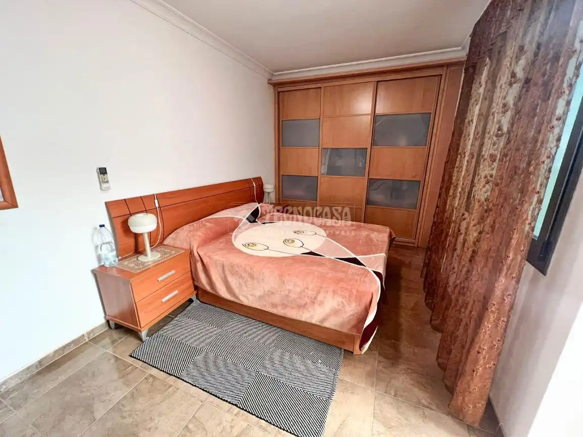 Dormitori de Pis en venda en Santa Lucía de Tirajana amb Aire condicionat i Terrassa