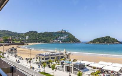 Exterior view of Flat for sale in Donostia - San Sebastián   with Terrace and Balcony