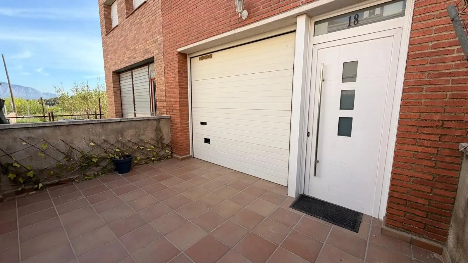 Vista exterior de Casa o chalet en venta en Masquefa con Terraza, Trastero y Balcón