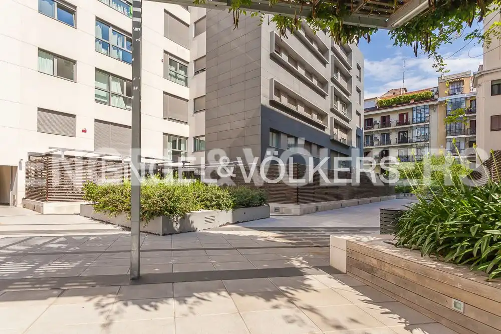 Terrace of Attic for rent in Madrid  with Air Conditioner, Heating and Furnished