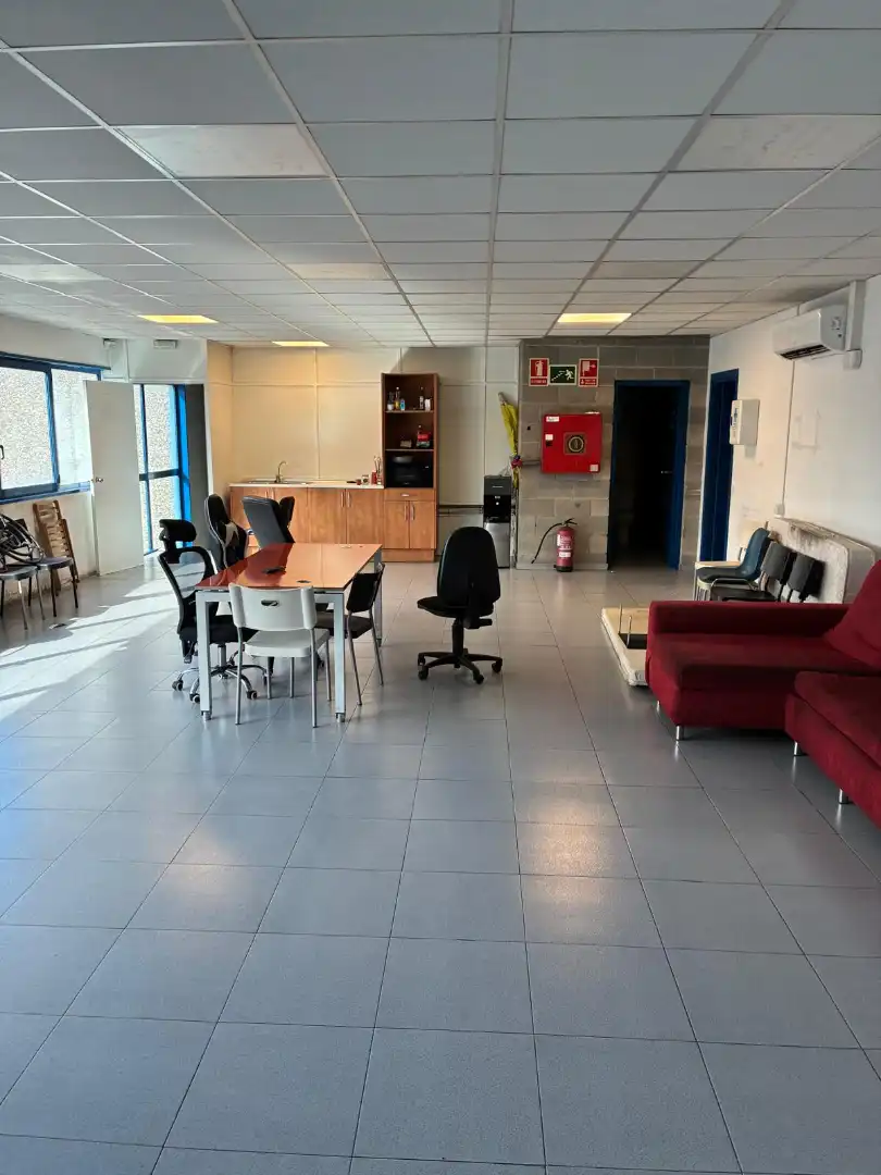 Nave industrial de alquiler en Parets del Vallès