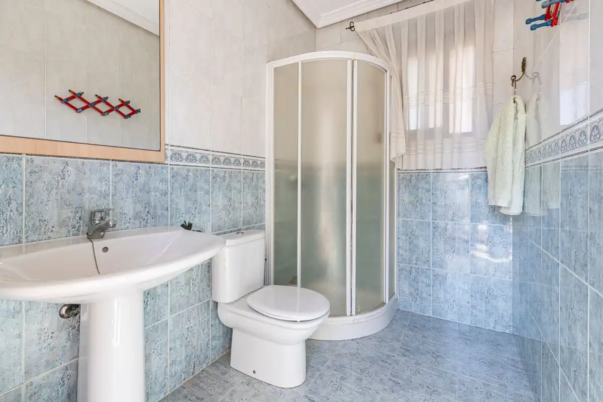 Baño de Casa o chalet en venta en Alguazas con Aire acondicionado, Calefacción y Jardín privado