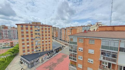 Photo 4 of Flat for sale in Plaza Roma, Gamonal - San Bruno - G9, Burgos Capital