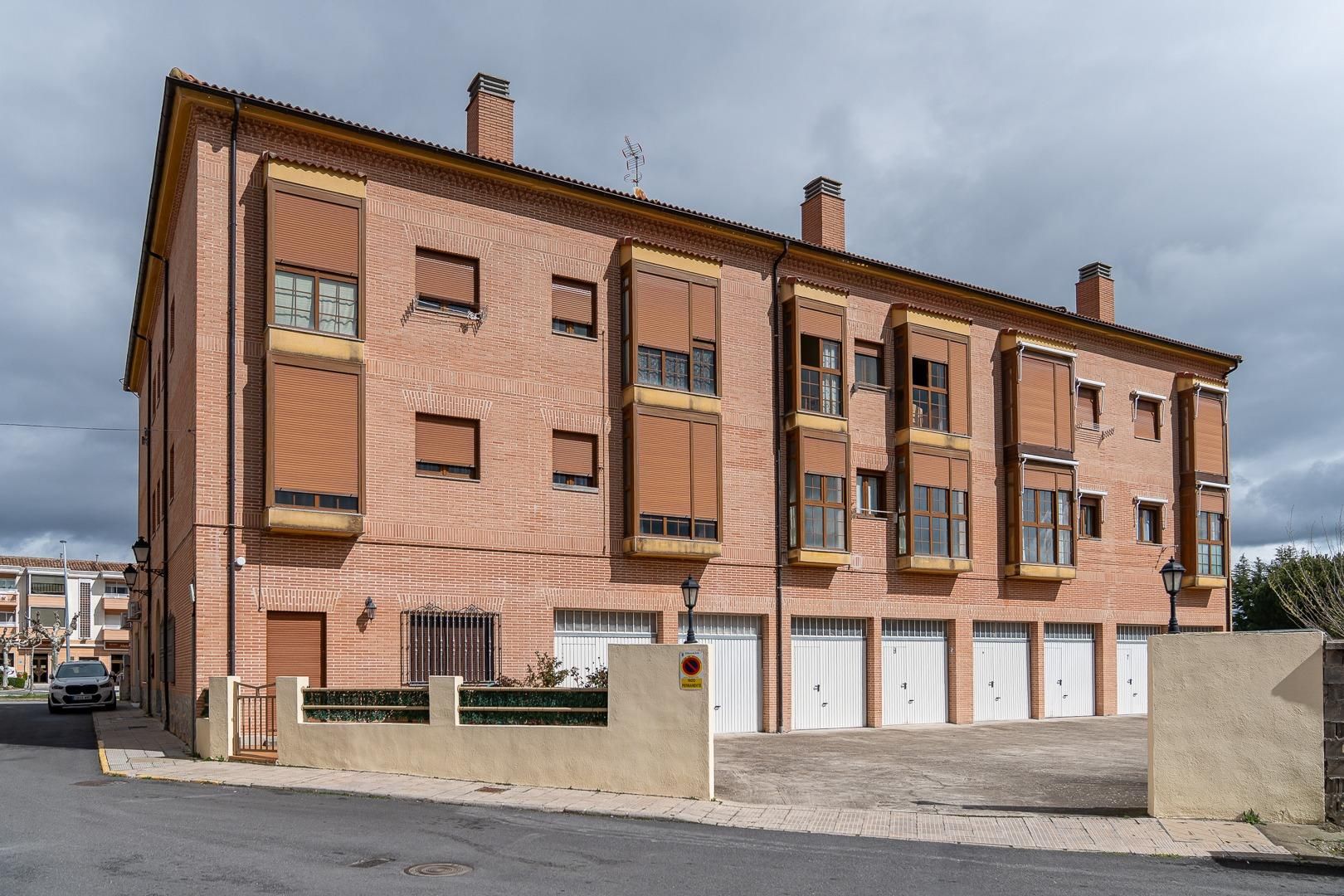 Exterior view of Flat for sale in El Barco de Ávila   with Heating