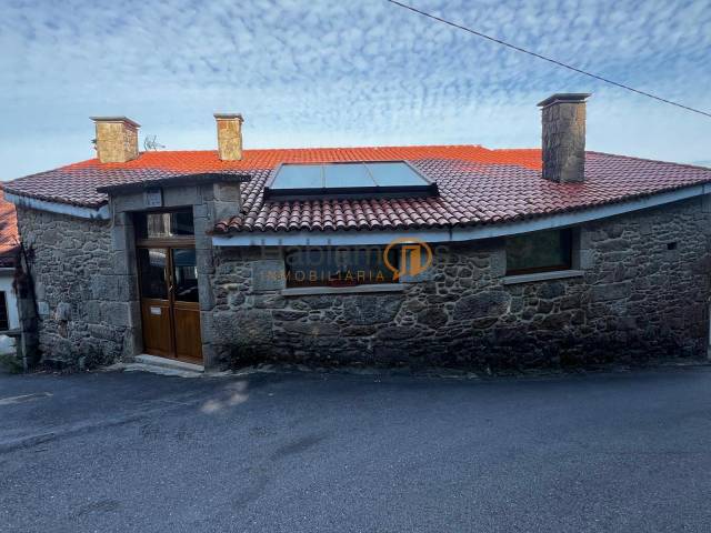 Finca rústica en Venta en Moraña