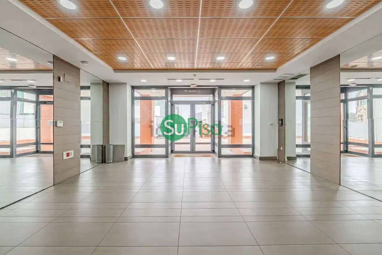 Locale commerciale in vendita a Calle Holanda 5, imagen 5