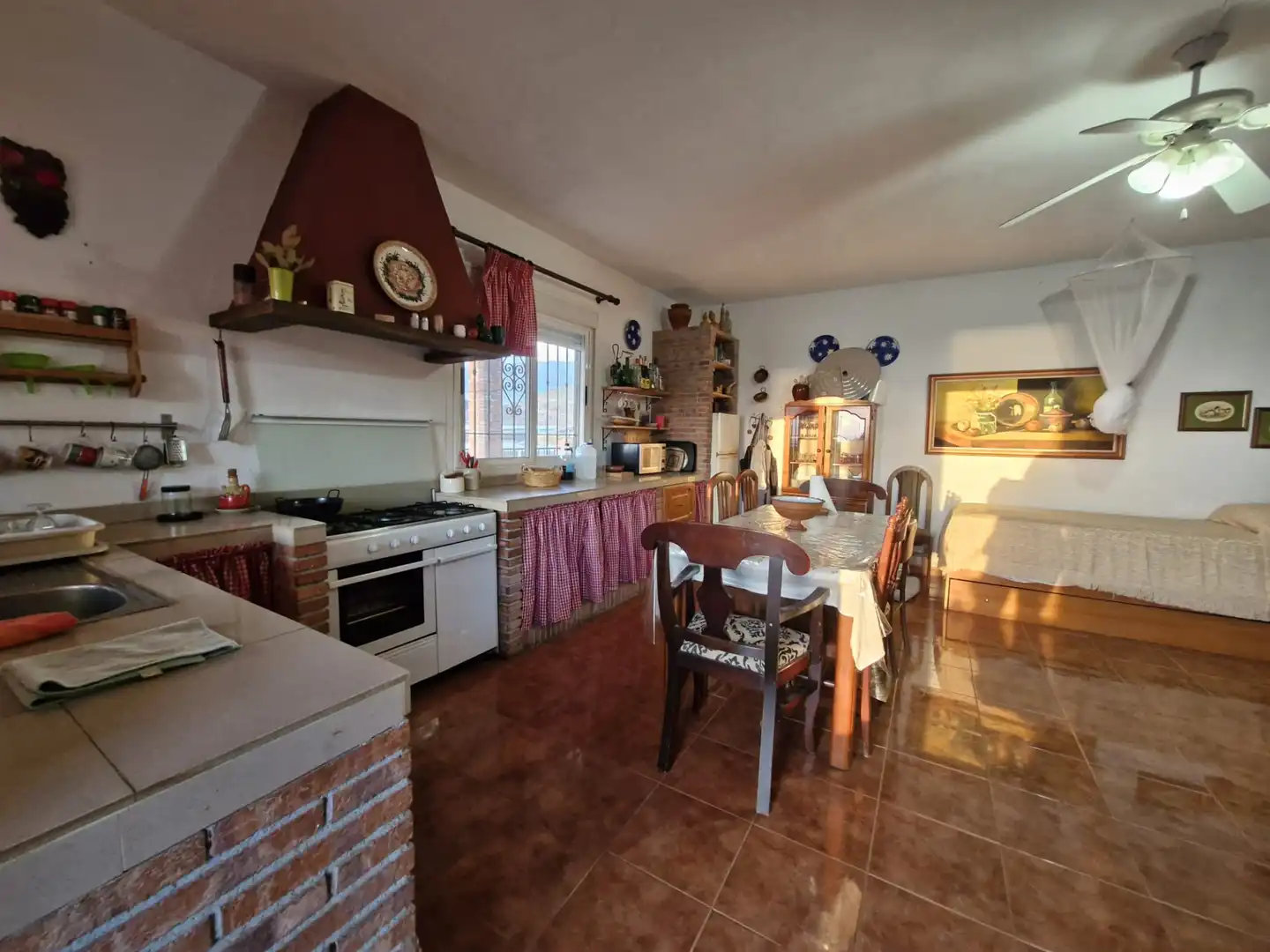 Cocina de Finca rústica en venta en Motril con Jardín privado, Terraza y Trastero