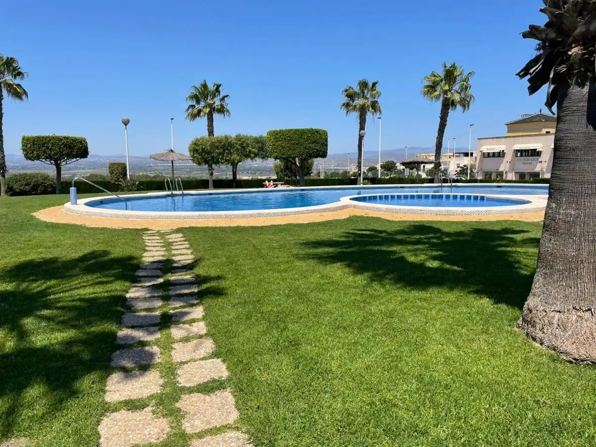 Piscina de Apartamento en venta en Santa Pola con Aire acondicionado, Calefacción y Terraza
