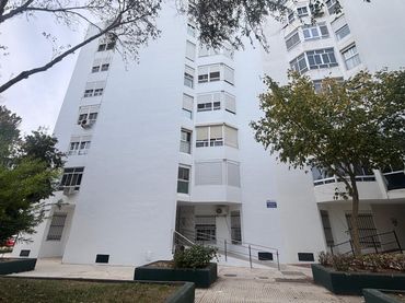 Pis amb ascensor en venda a Cobreros Viejo