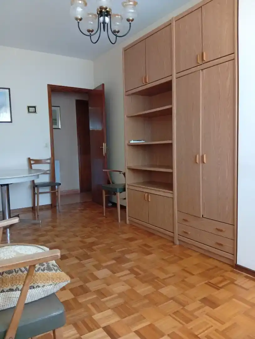 Habitación de Piso en venta en Lugo con Parquet, Trastero y Amueblado