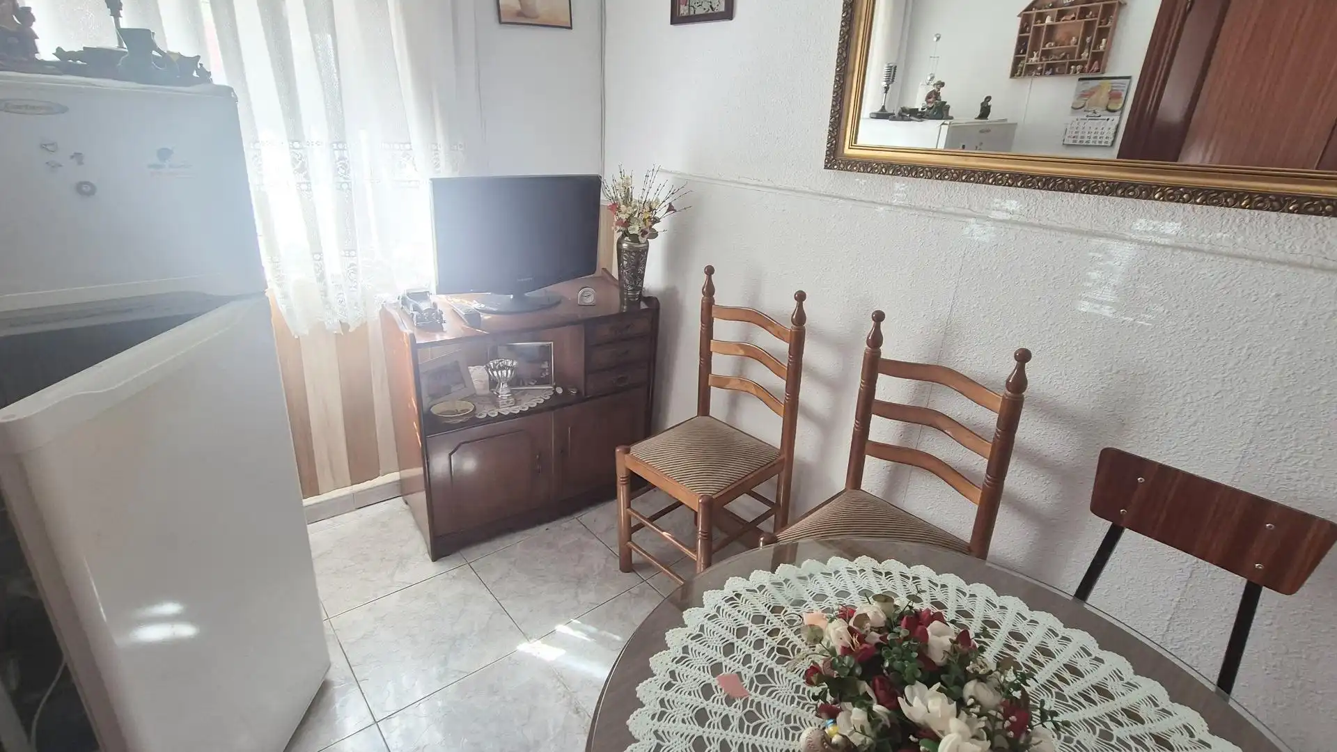Sala d'estar de Pis en venda en Salamanca amb Calefacció