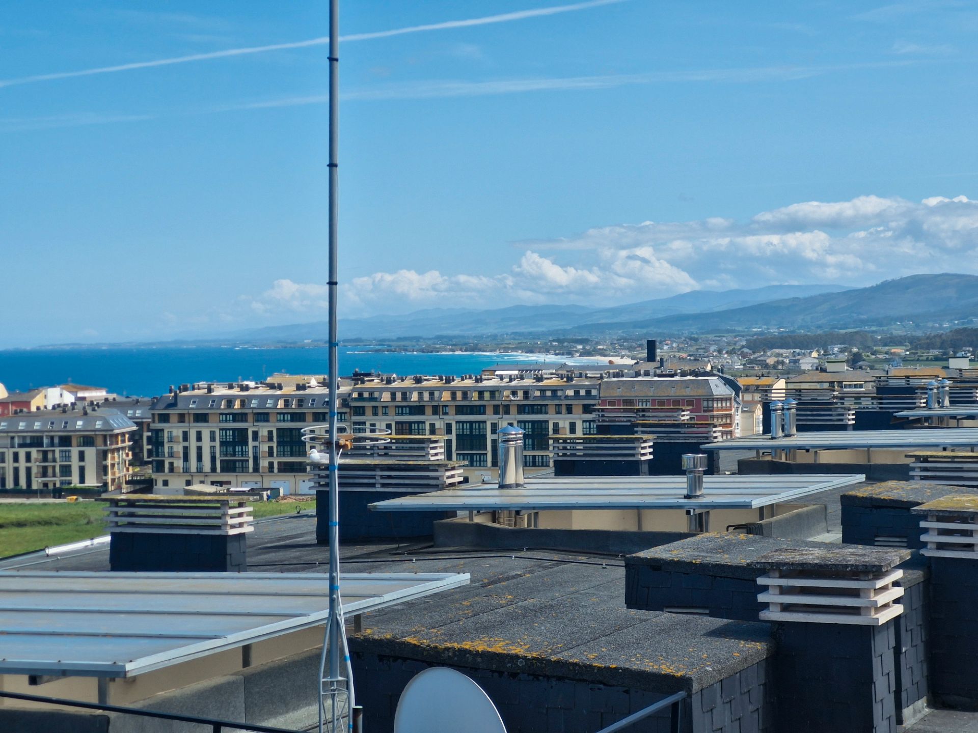 Exterior view of Flat for sale in Foz  with Heating, Terrace and Storage room