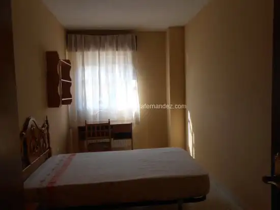 Bedroom of Flat for rent in Cáceres  with Heating, Terrace and Storage room