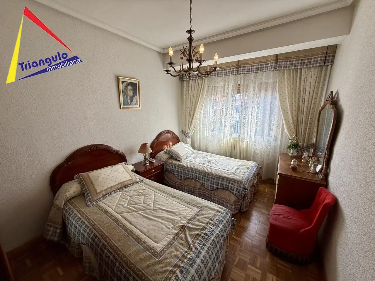 Bedroom of Flat for sale in Segovia  with Heating, Parquet flooring and Terrace