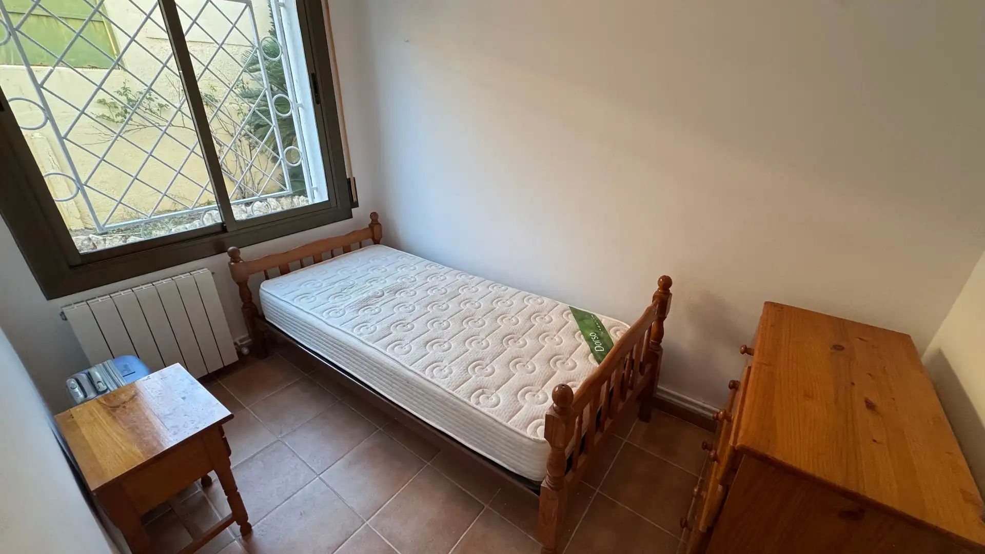 Habitación de Casa o chalet en venta en Torredembarra con Aire acondicionado, Calefacción y Jardín privado