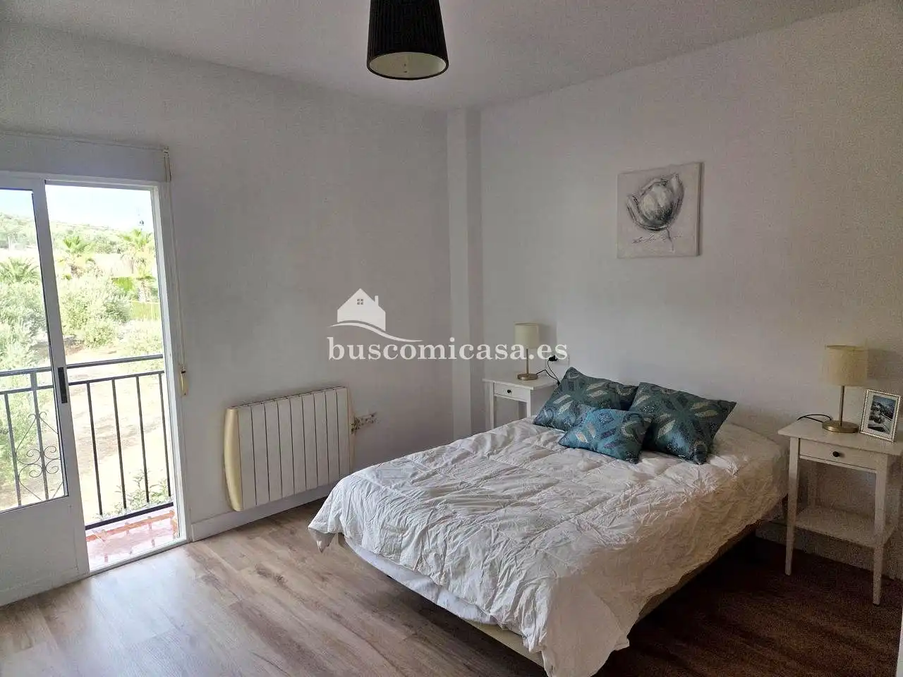 Dormitori de Casa adosada en venda en Jaén amb Aire condicionat, Terrassa i Piscina
