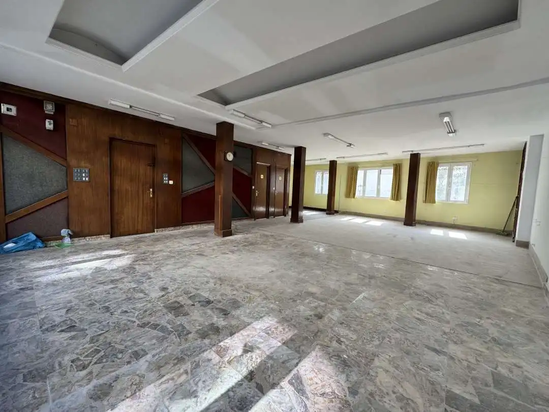 Local comercial en venta en Legazpi