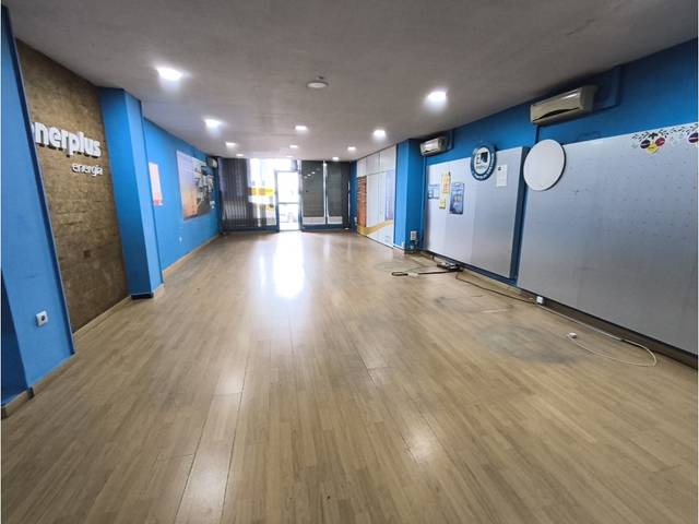 Local comercial en Alquiler en Ollerías - San Cayetano