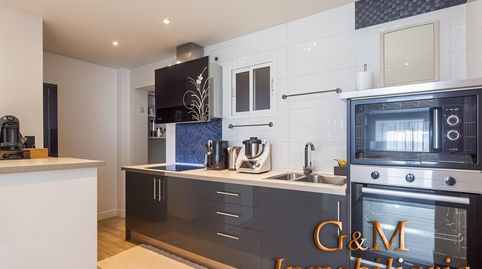 Foto 3 de Piso en venta en Calle Pablo Neruda, Camino de Antequera, Málaga Capital