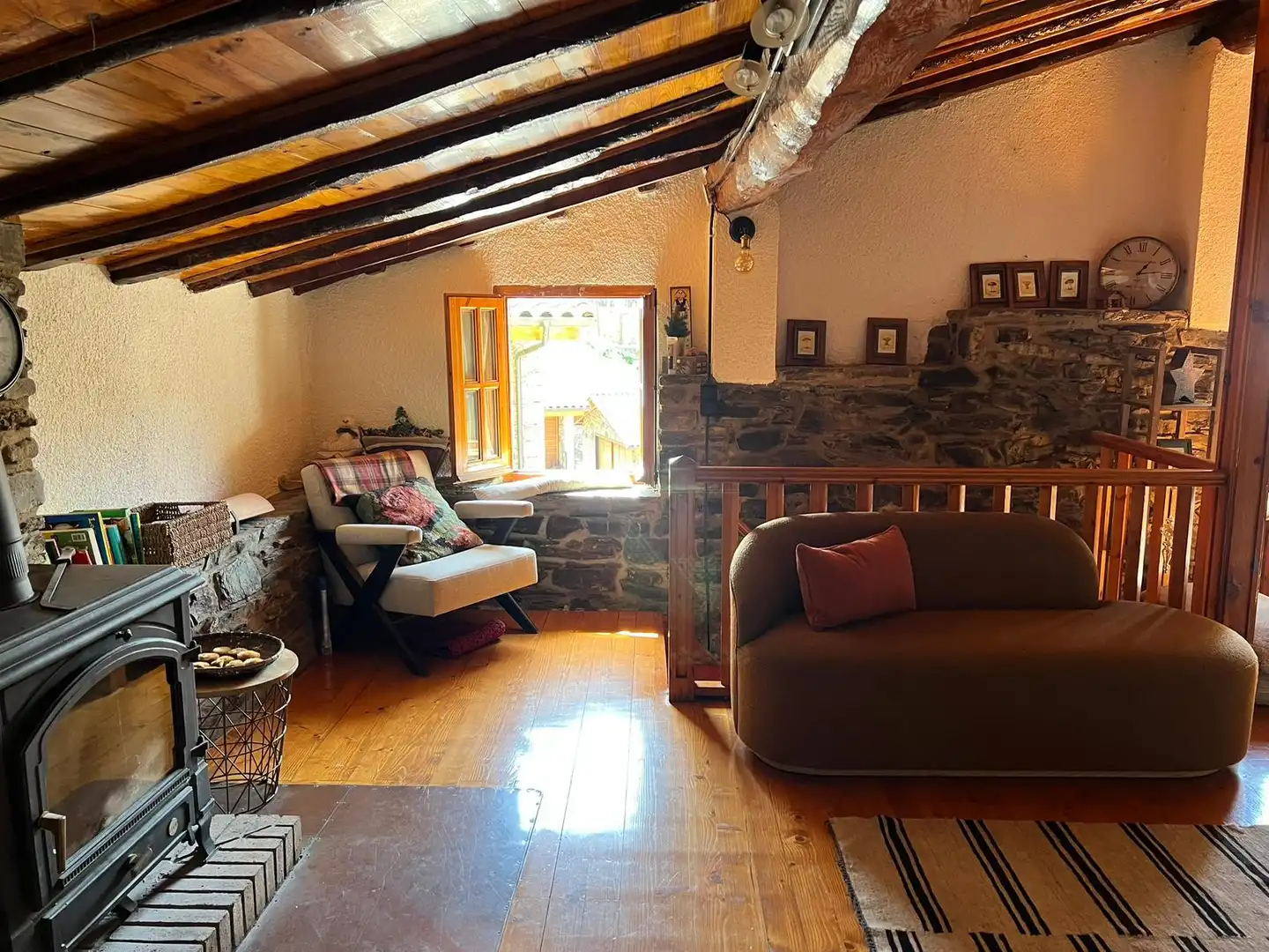 Living room of Houses for sale in Vilallonga de Ter  with Furnished