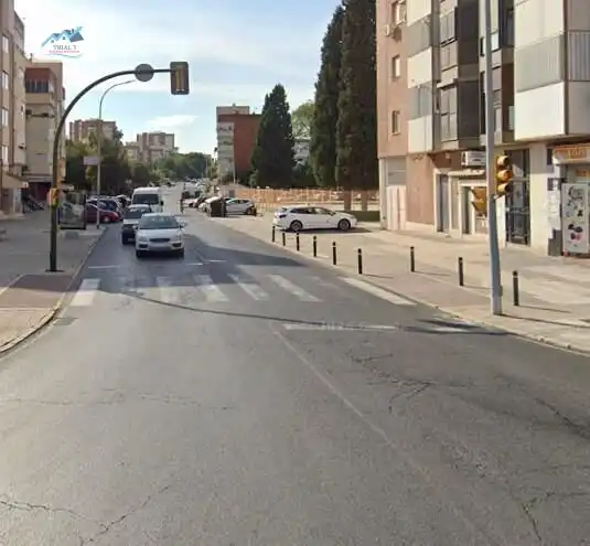 Piso con ascensor en venta en Calle ARTESANOS, imagen 2