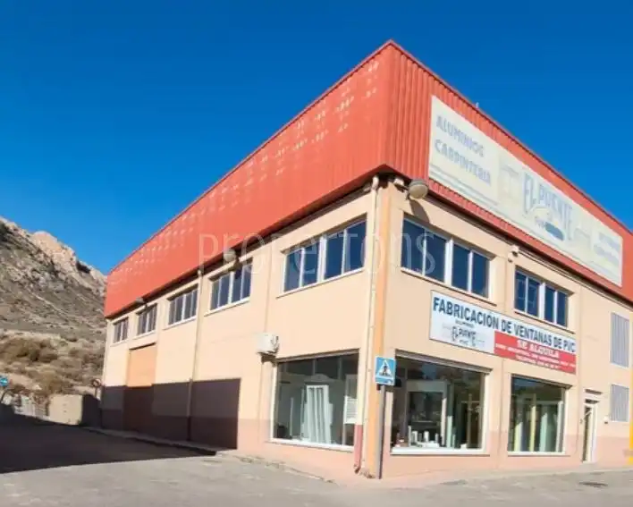 Nau industrial de lloguer a N/A