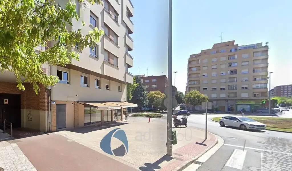 Local comercial de lloguer a Carmen Medrano, imagen 2