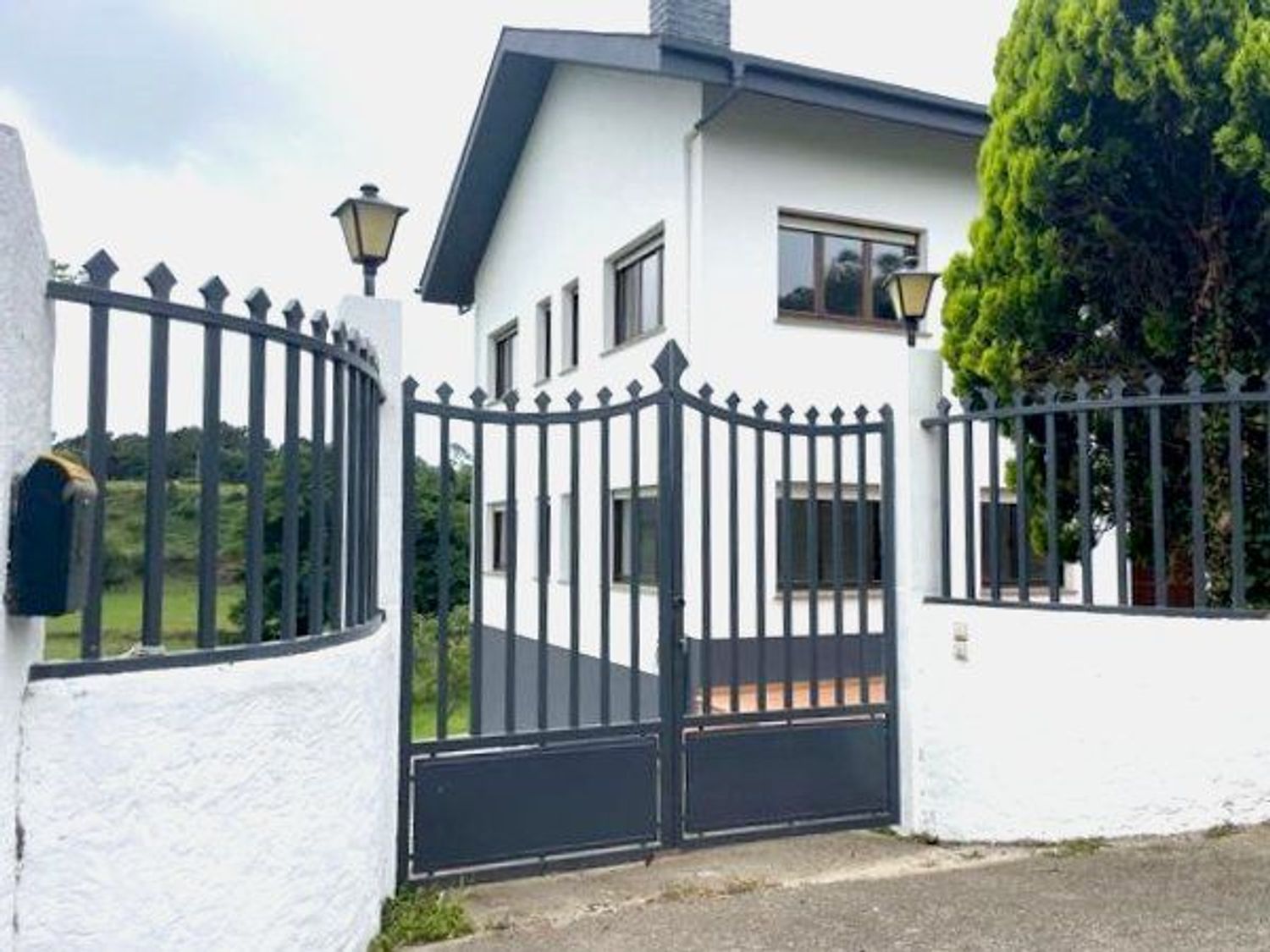 Exterior view of House or chalet for sale in Tapia de Casariego  with Heating, Terrace and Storage room