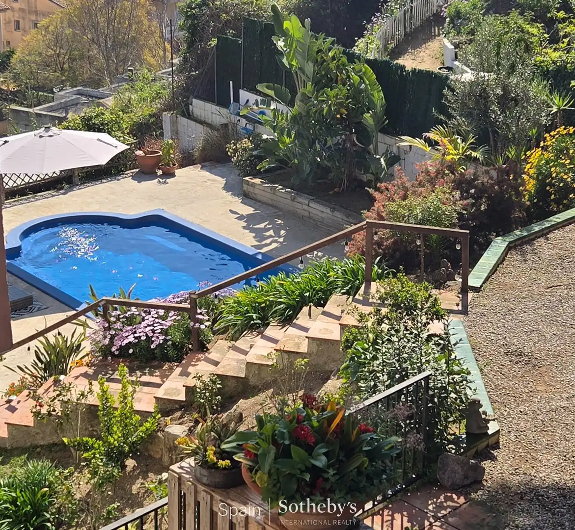 House with pool for sale in Carrer de Joan Colom i Agusti, imagen 30