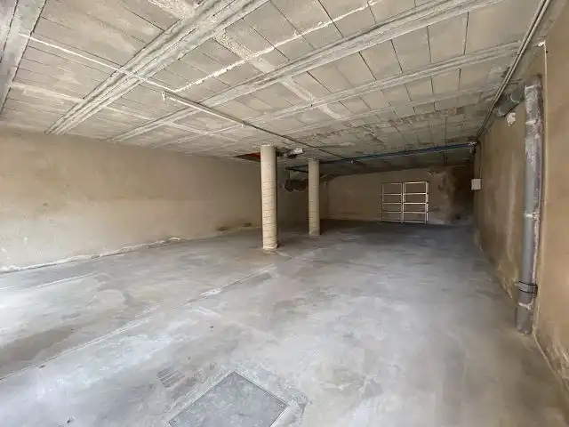 Garage zum Verkauf in N/A, -1, Castelló d'Empúries