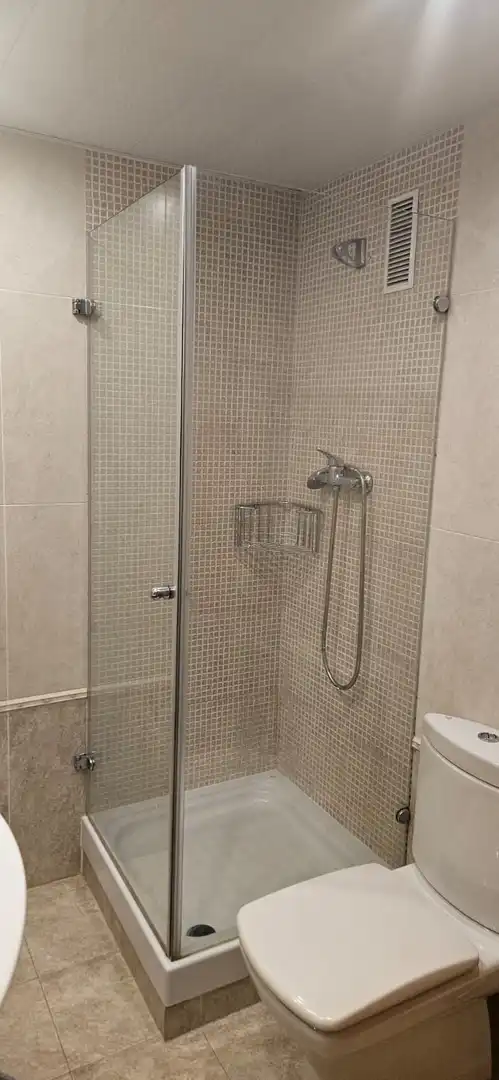 Baño de Piso en venta en Barcelona con Aire acondicionado y Calefacción