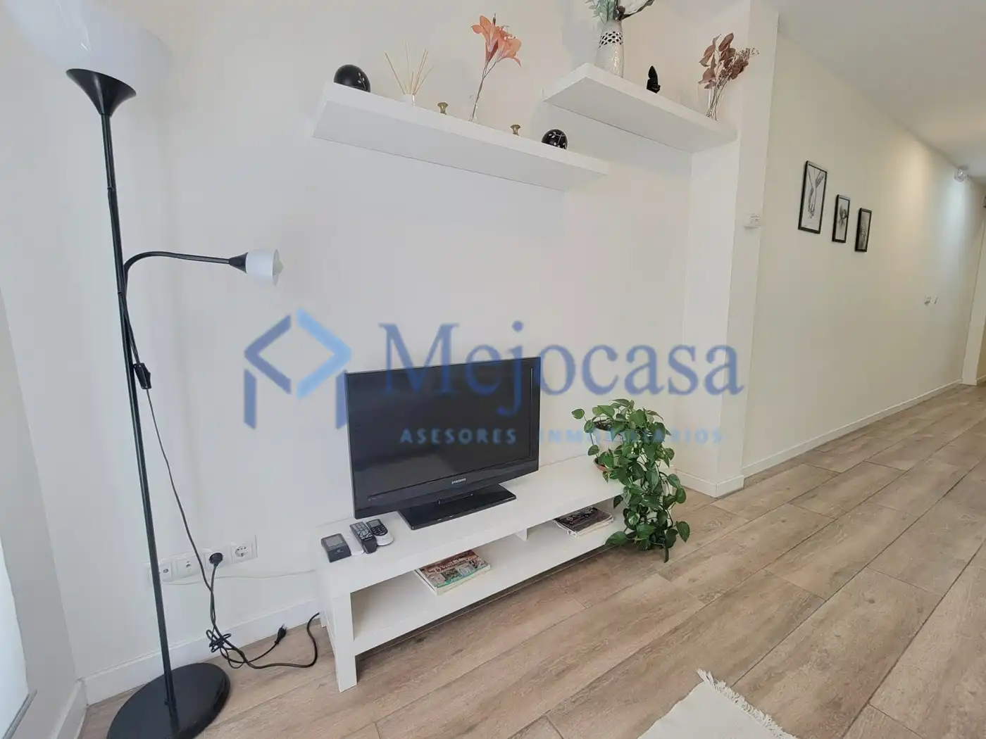 Flat for sale in Calle de Gómez de Avellaneda, imagen 3