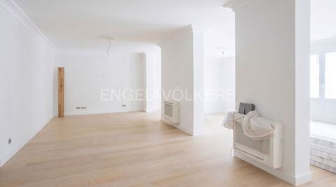 Photo 4 of Flat for sale in Palacio, Madrid Capital