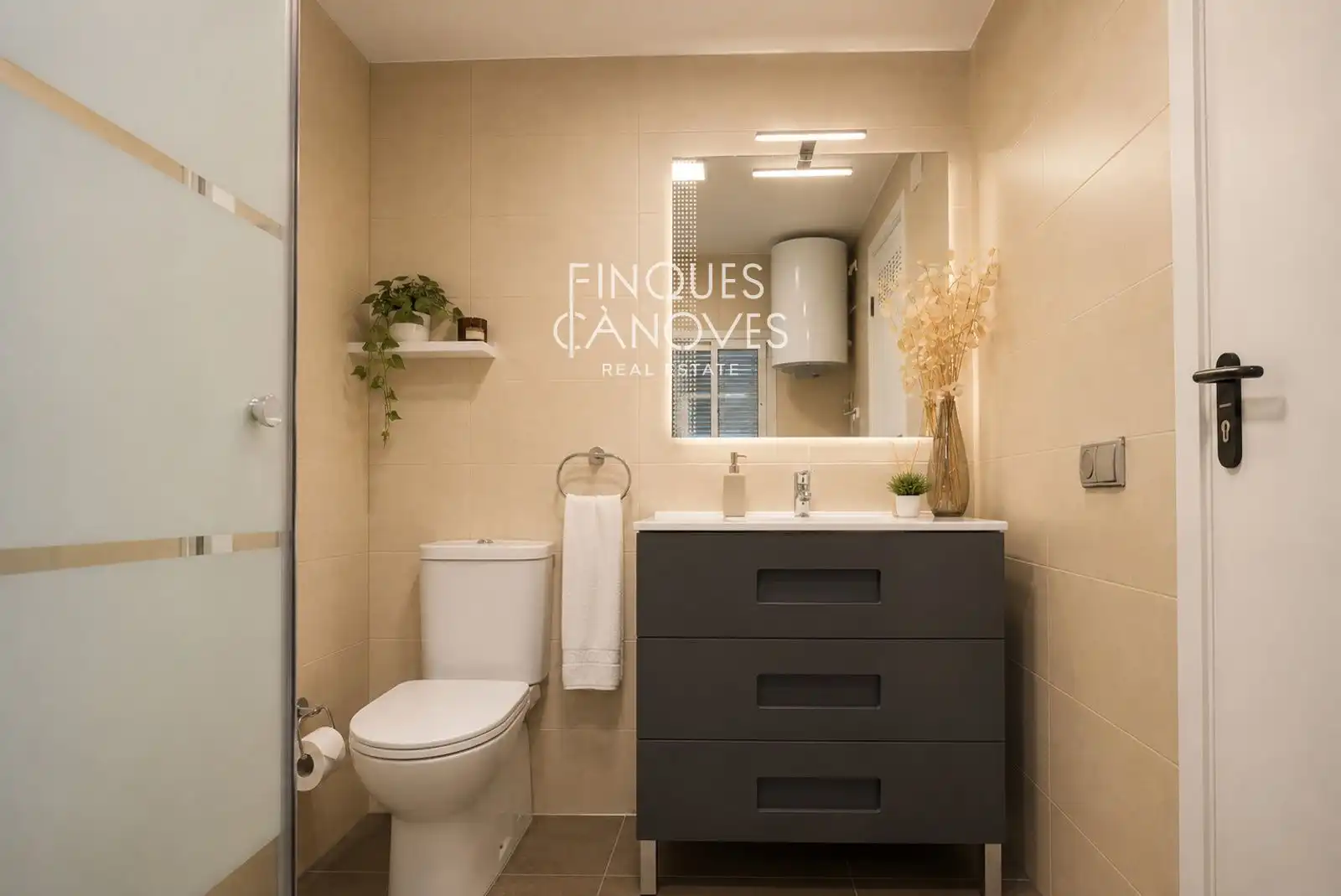 Baño de Casa o chalet en venta en Sils con Terraza, Trastero y Piscina