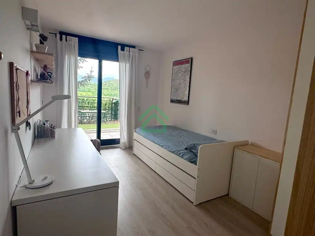 Habitación de Piso en venta en Montferrer i Castellbò