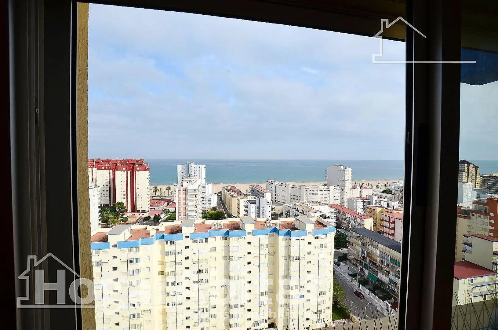 Bedroom of Flat for sale in Gandia  with Air Conditioner, Private garden and Community pool