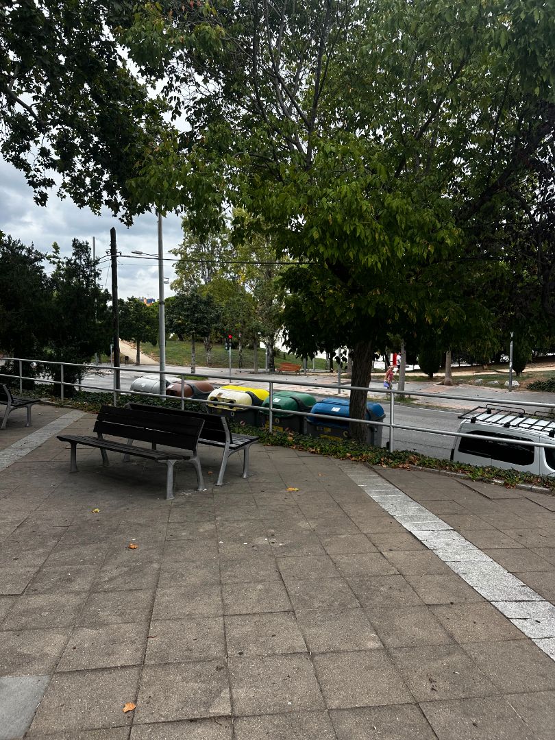 Vista exterior de Pis en venda en Badalona amb Balcó