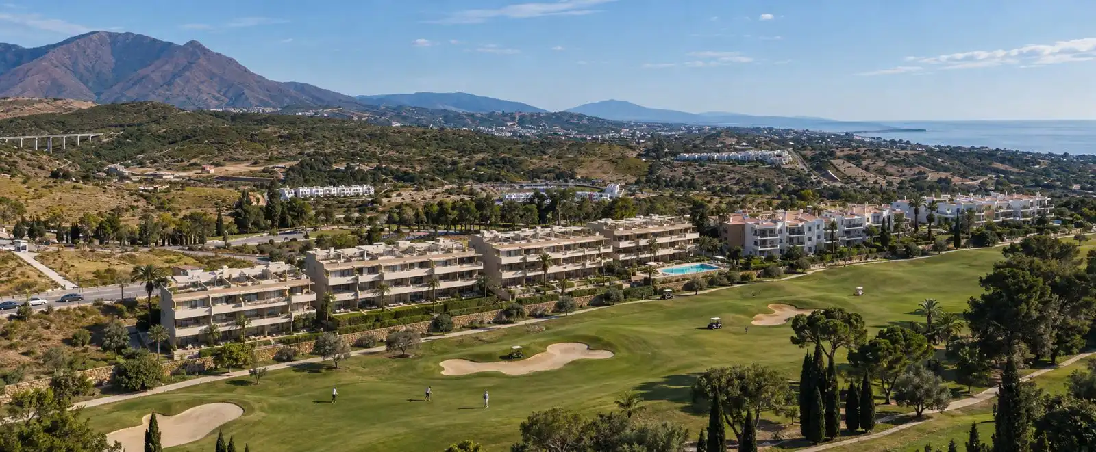 Vista exterior de Apartamento en venta en Estepona con Aire acondicionado, Internet y Piscina comunitaria