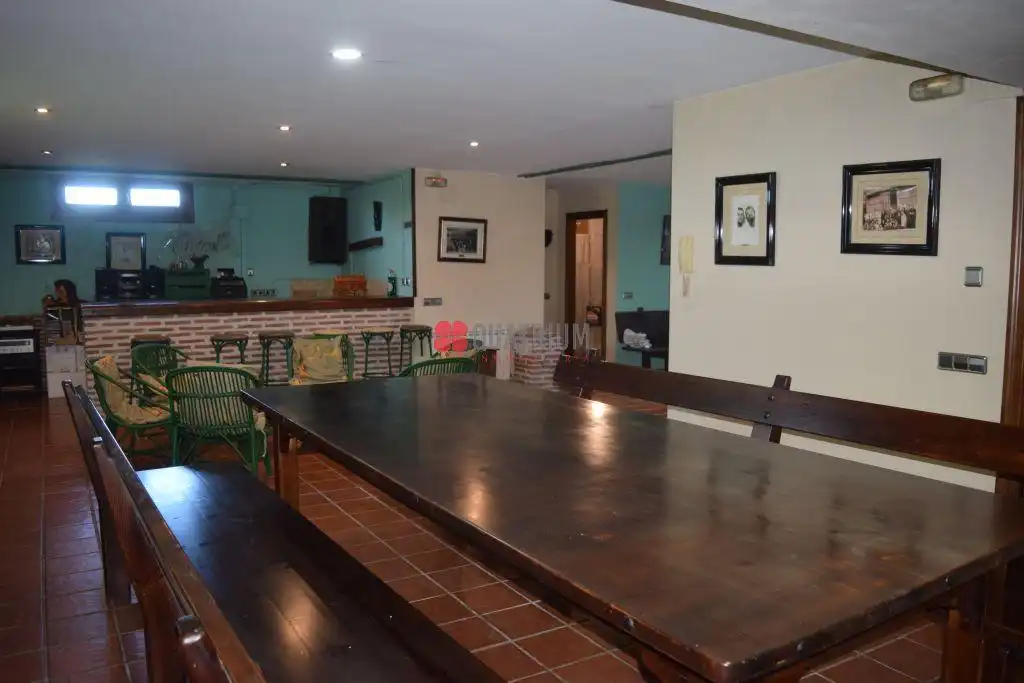 Casa o xalet en venda a Chantada, A Baña