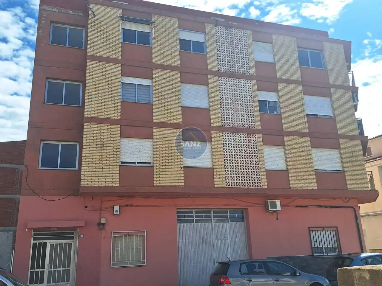 Außenansicht von Wohnung zum Verkauf in Chella mit Balkon