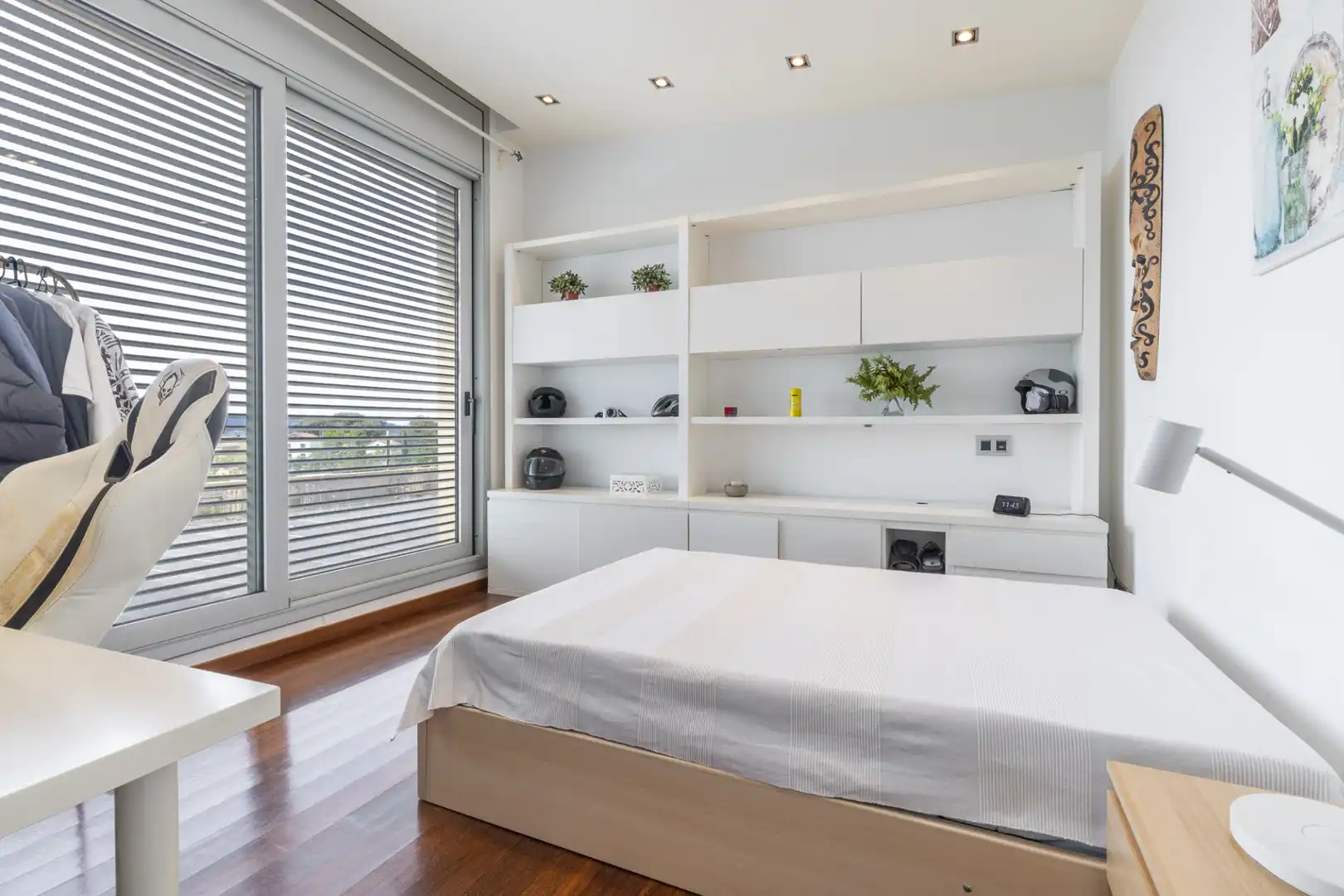 Bedroom of Houses for sale in Cerdanyola del Vallès  with Furnished